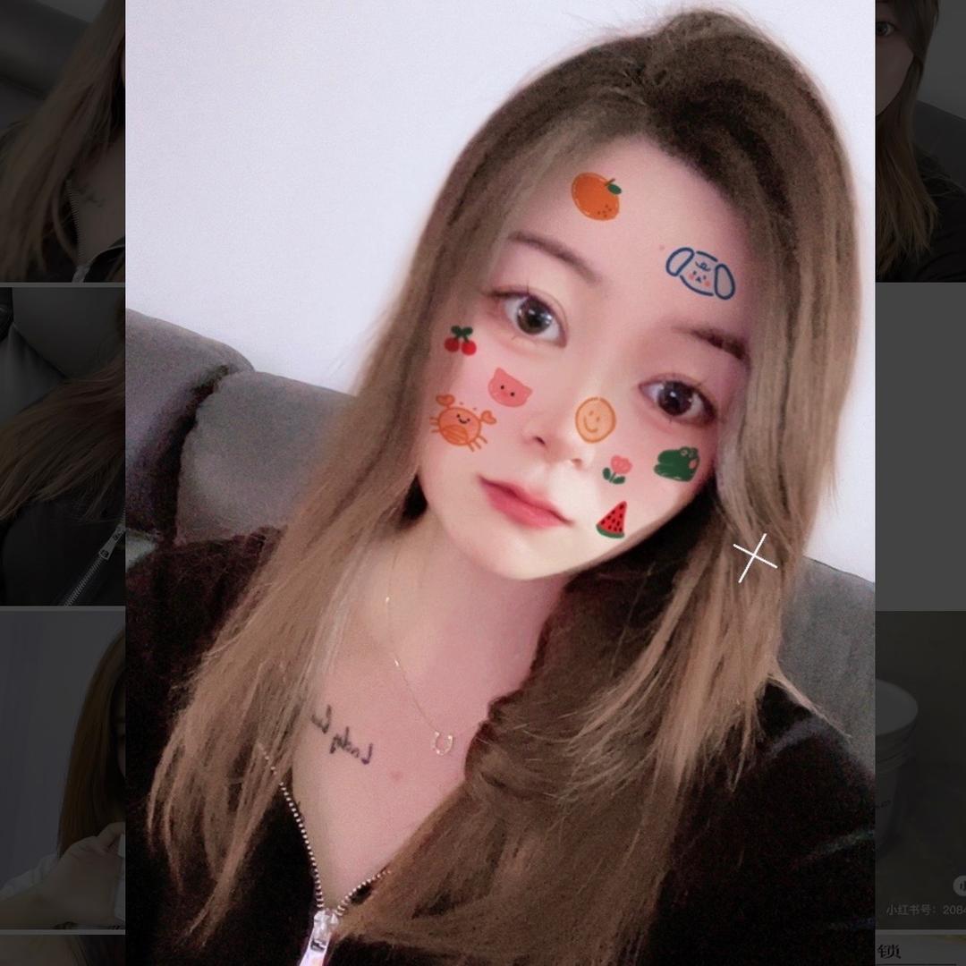 卖化妆品的小姐姐