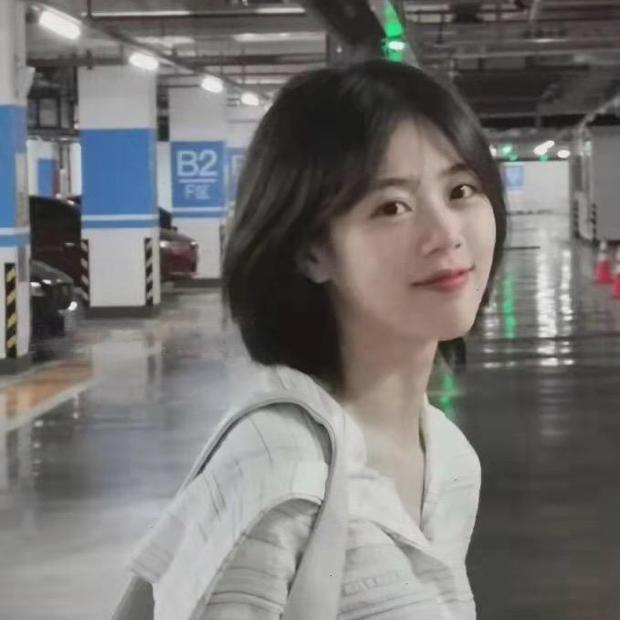 精致蔓蔓零食铺