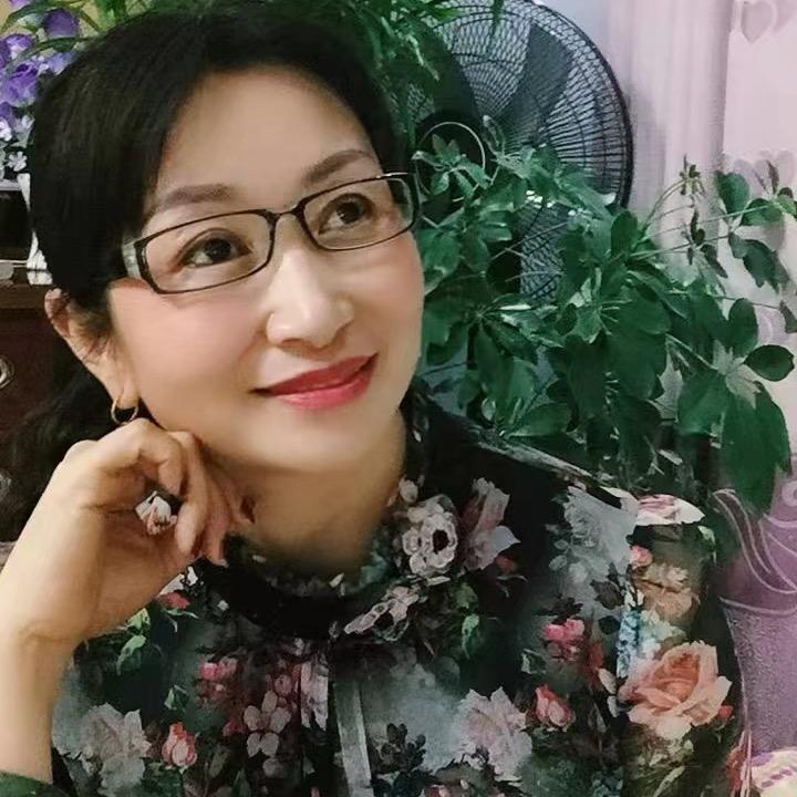 阳光的女人