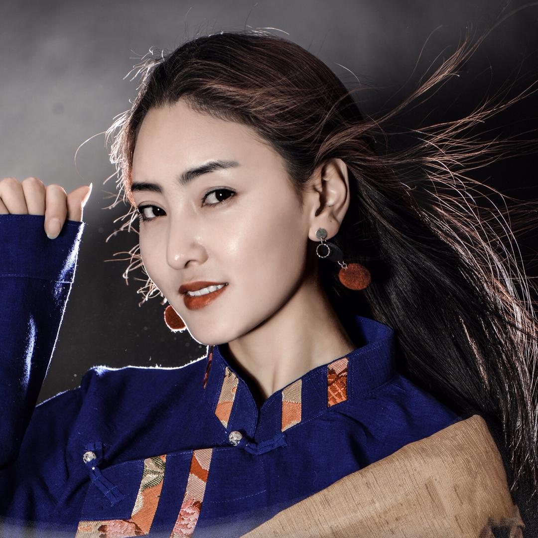美朵拉毛