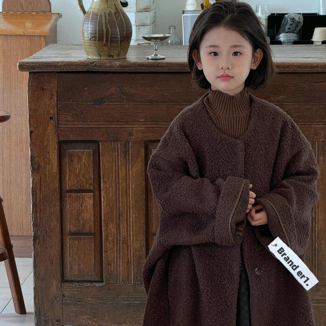 嗒兴童装工作室三号