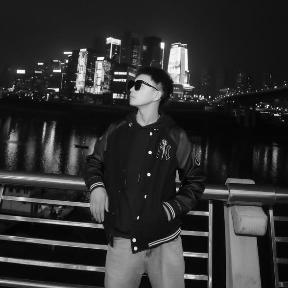 搞车车的 🚗小李同学