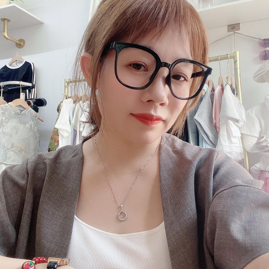 琪琪@店