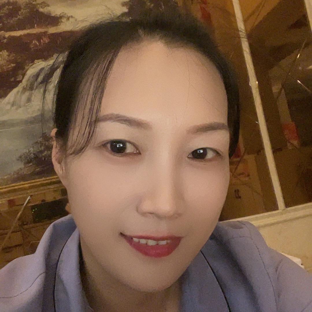 东方伯爵酒店-翠花