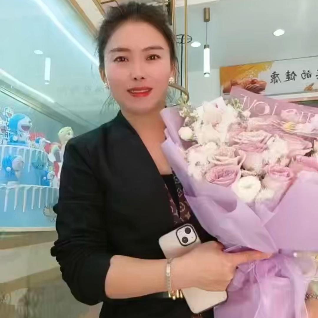 （久媛专业调肤）先做（斑斑）有改善在给米