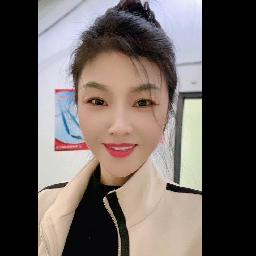 @心随舞动～萍萍