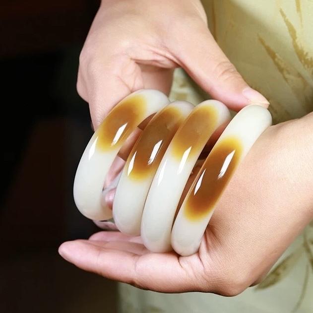 汇宝玉器飞哥和田玉