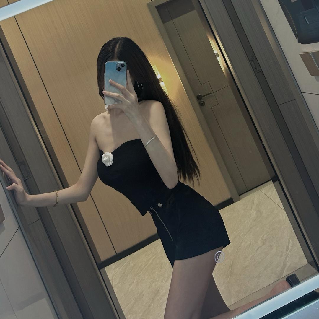 冷晓小.