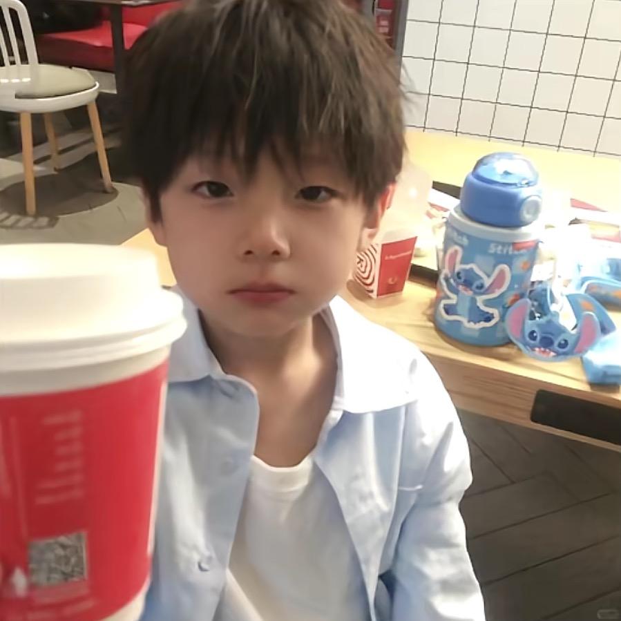 小-y