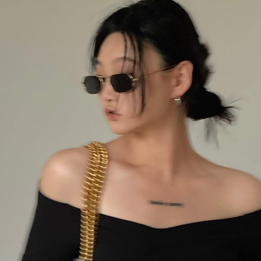 阿乐服装定制