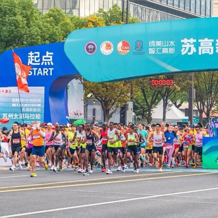 东方说跑鞋