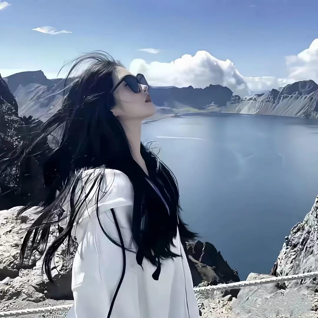 铭盼悾