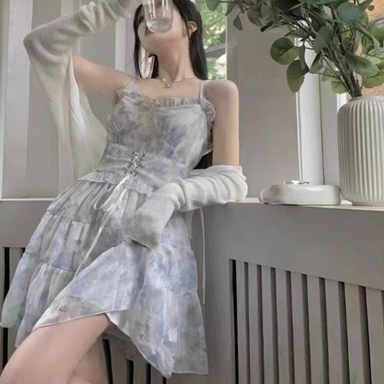 阿追娜服饰