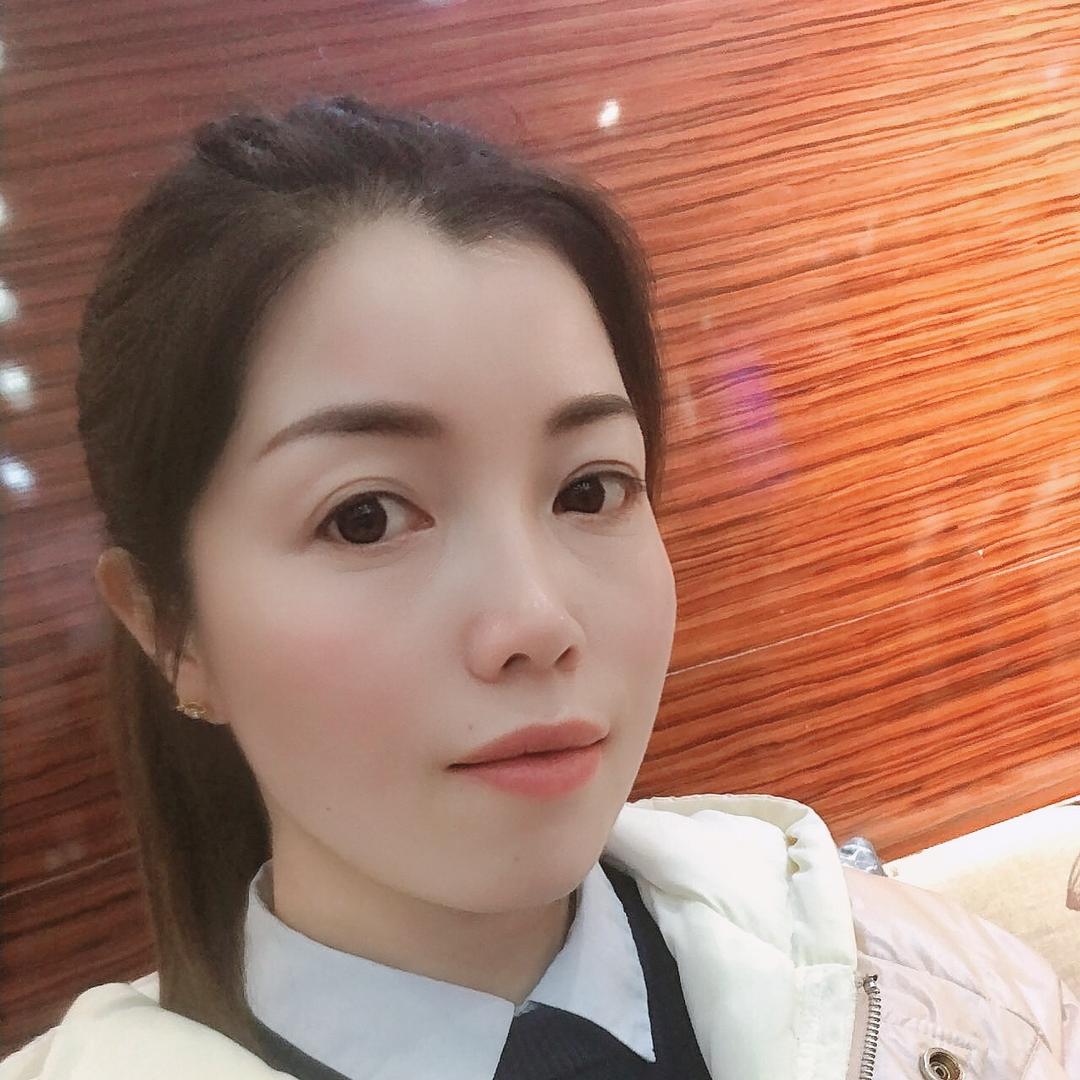 欧江岔男装品牌服饰店