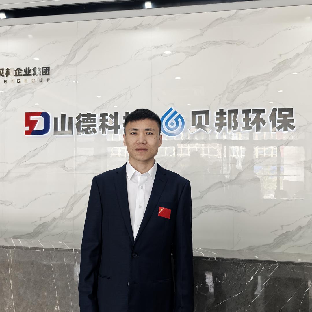 郑州山德机械/王亚楠