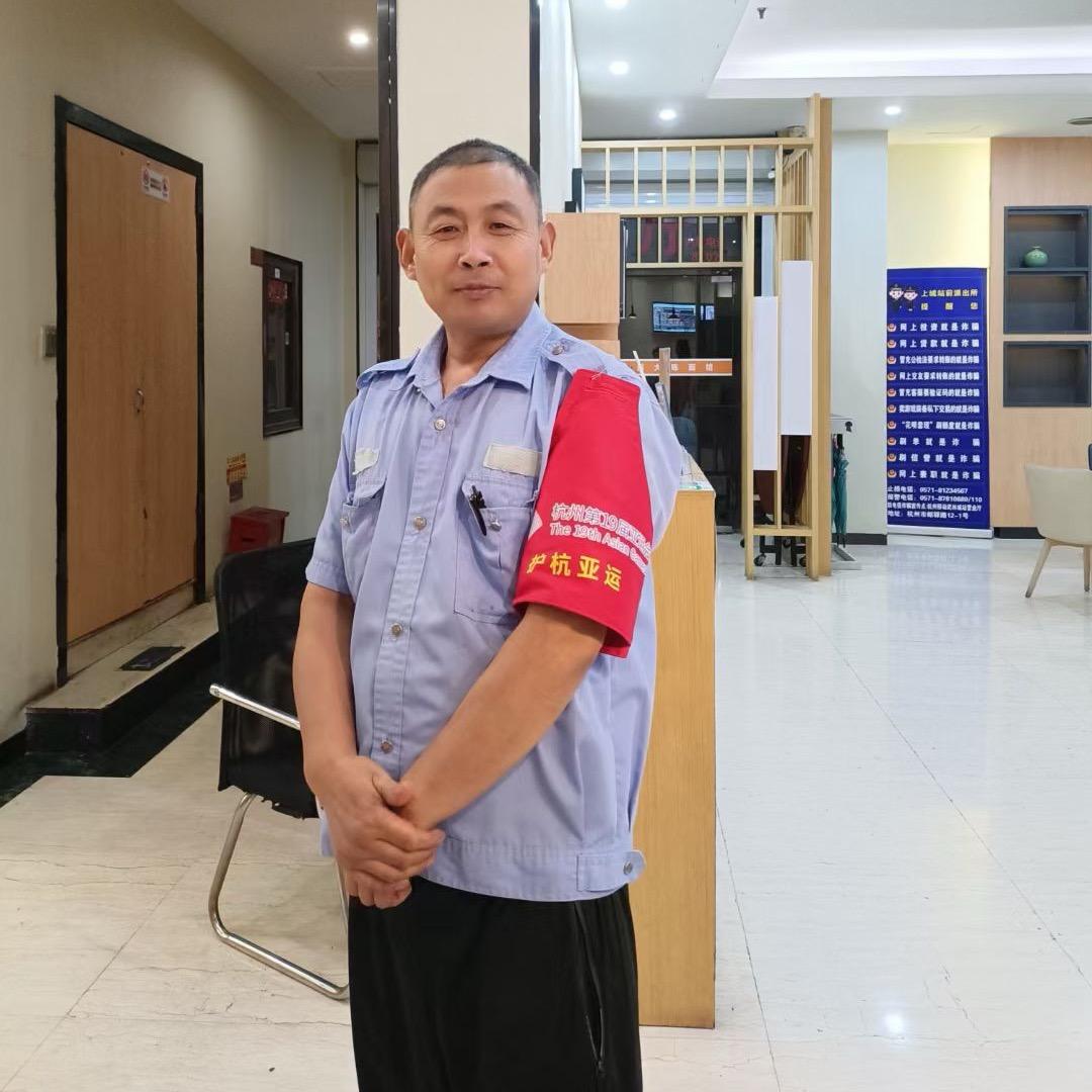 万花丛中一点笑