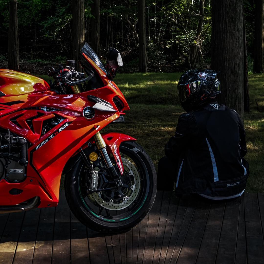 周周🏍️
