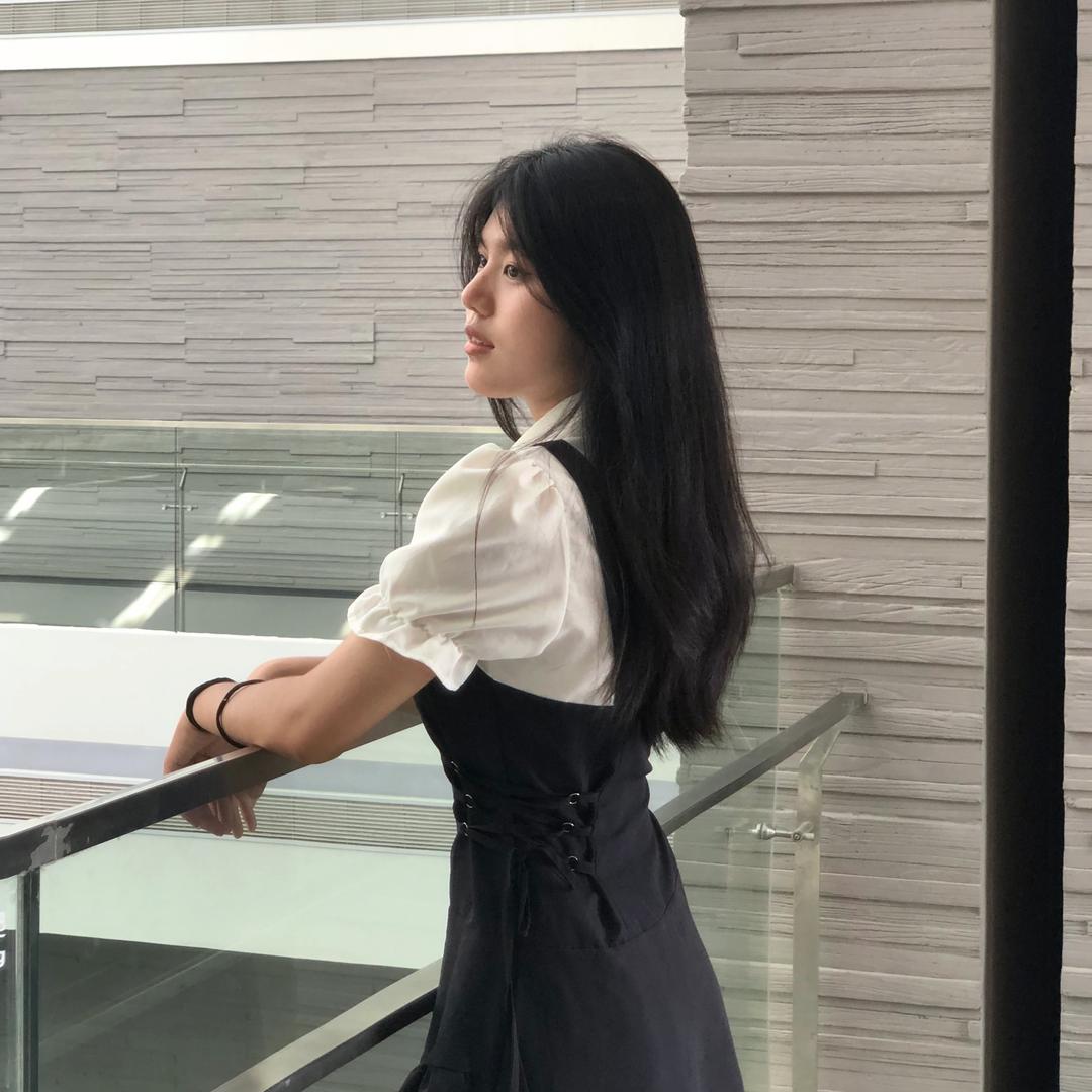 爱吃香菜·