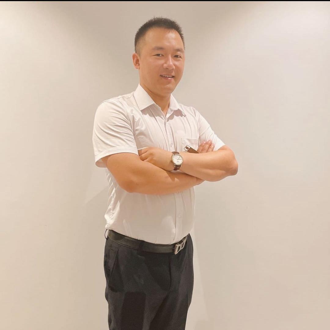 鹭岛壹号刘泽畅