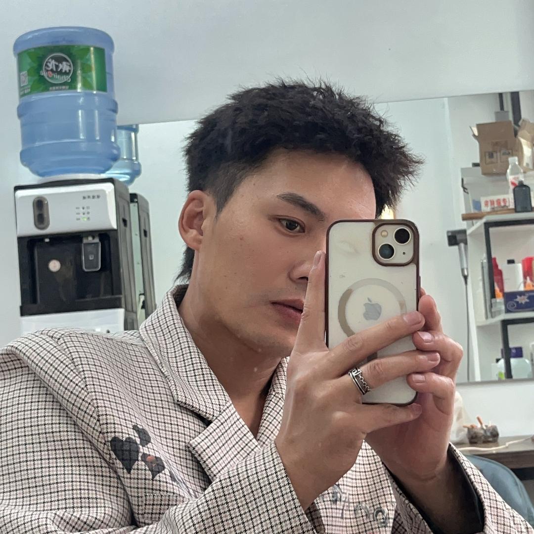 一 陈