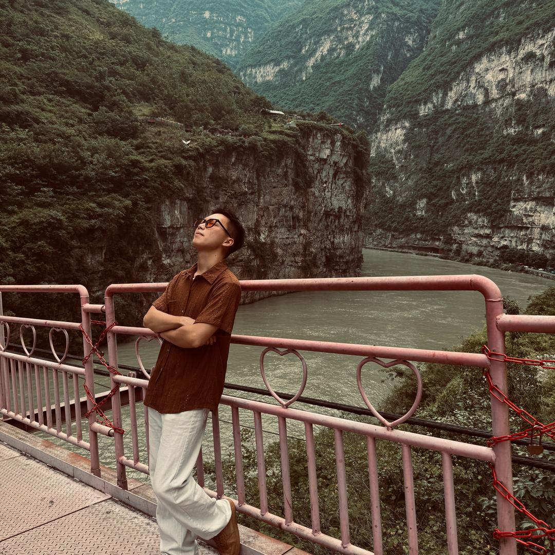 奇怪蜀黍.