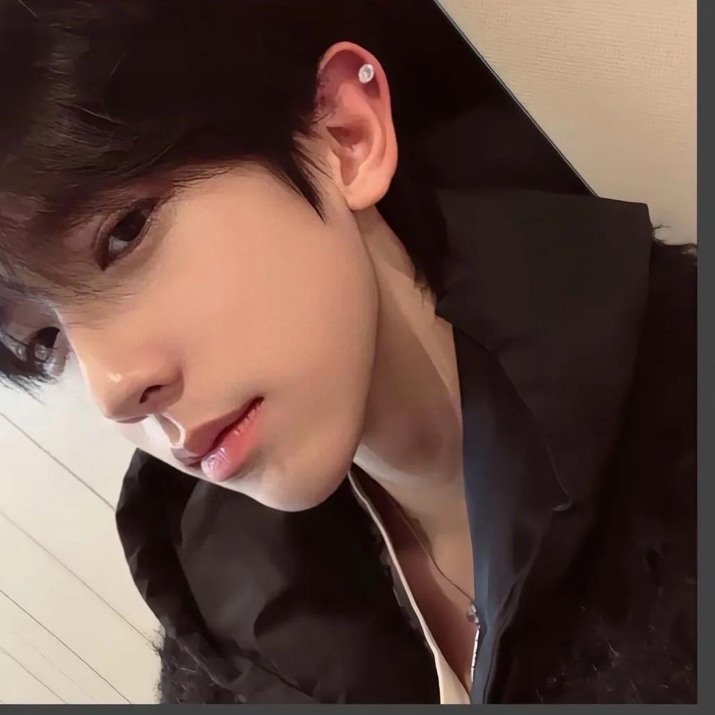 🍤🍖🍗🍕🌭🍟🍔