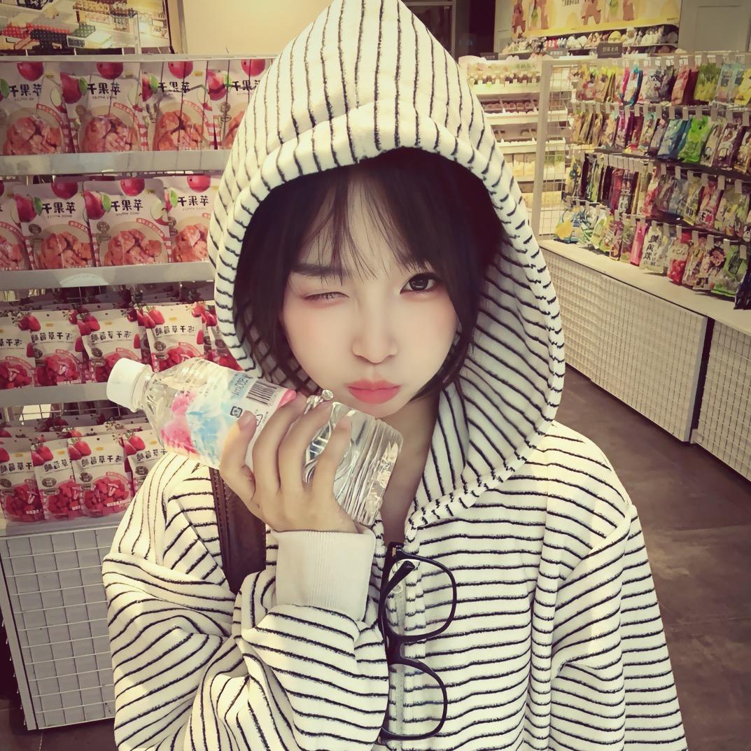 小美。