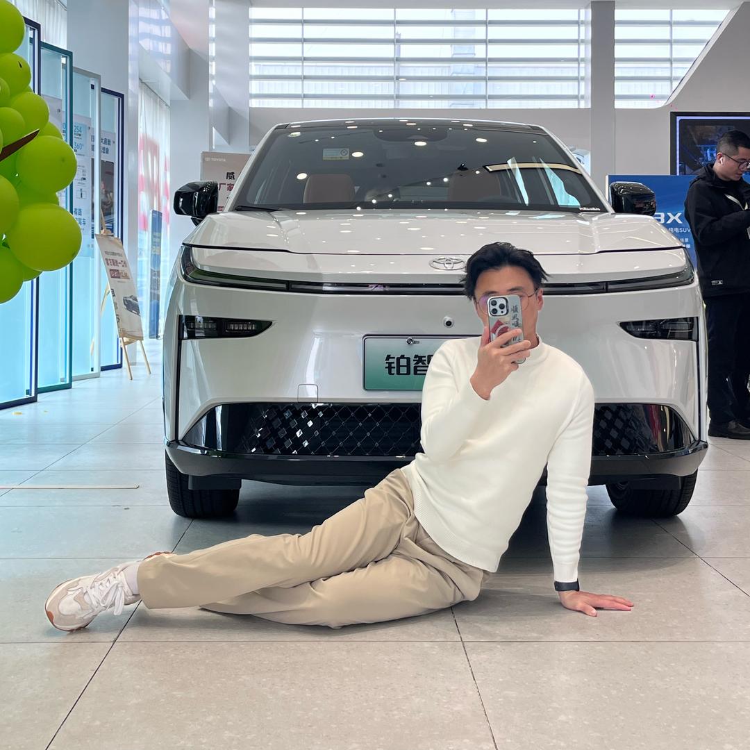 广汽丰田铂智玩家赖小熊