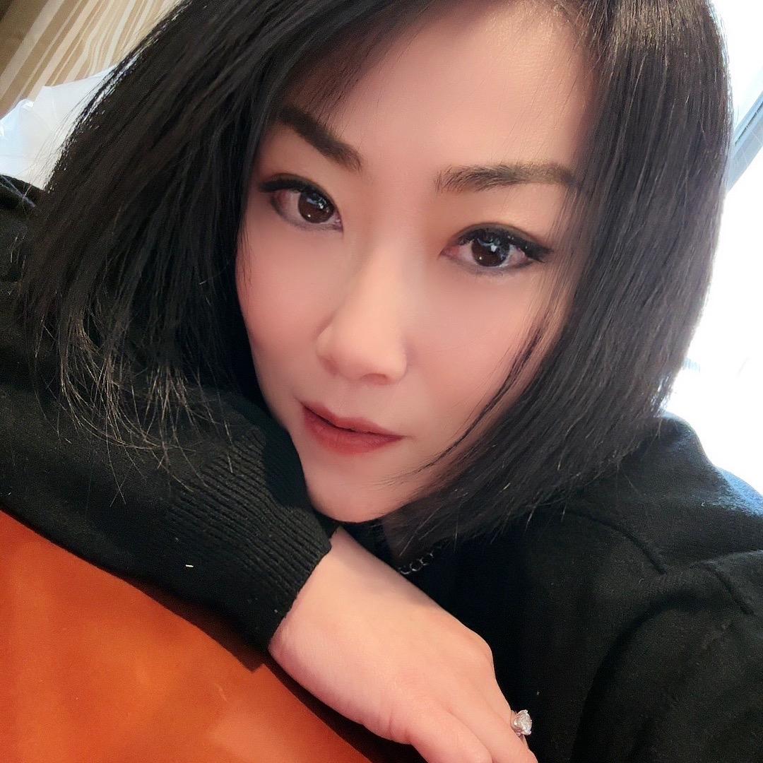 妖娆