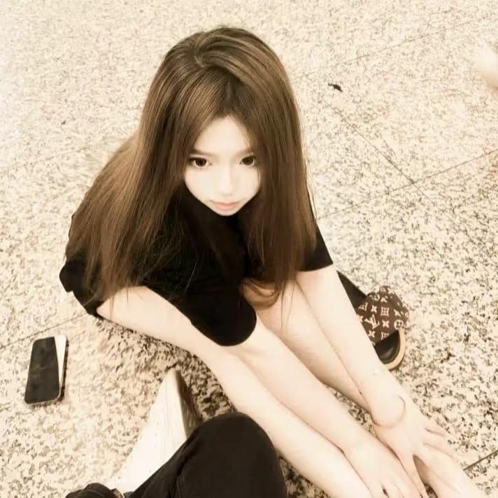 一个不知名的美女