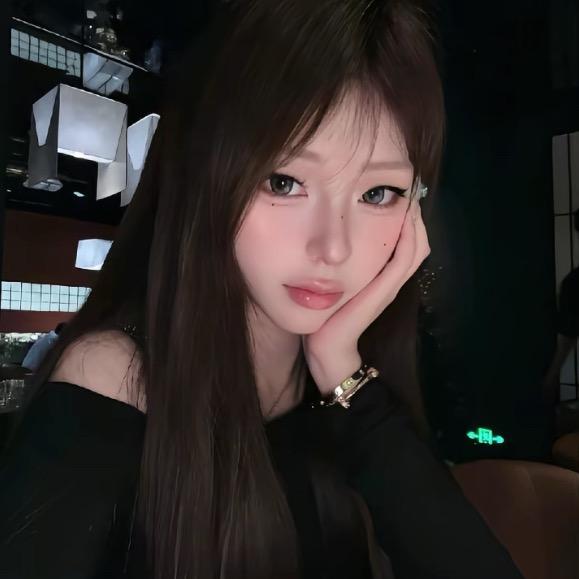 小利利~🍂