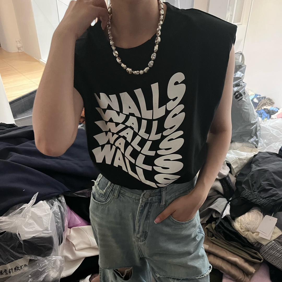 陈大腿女装