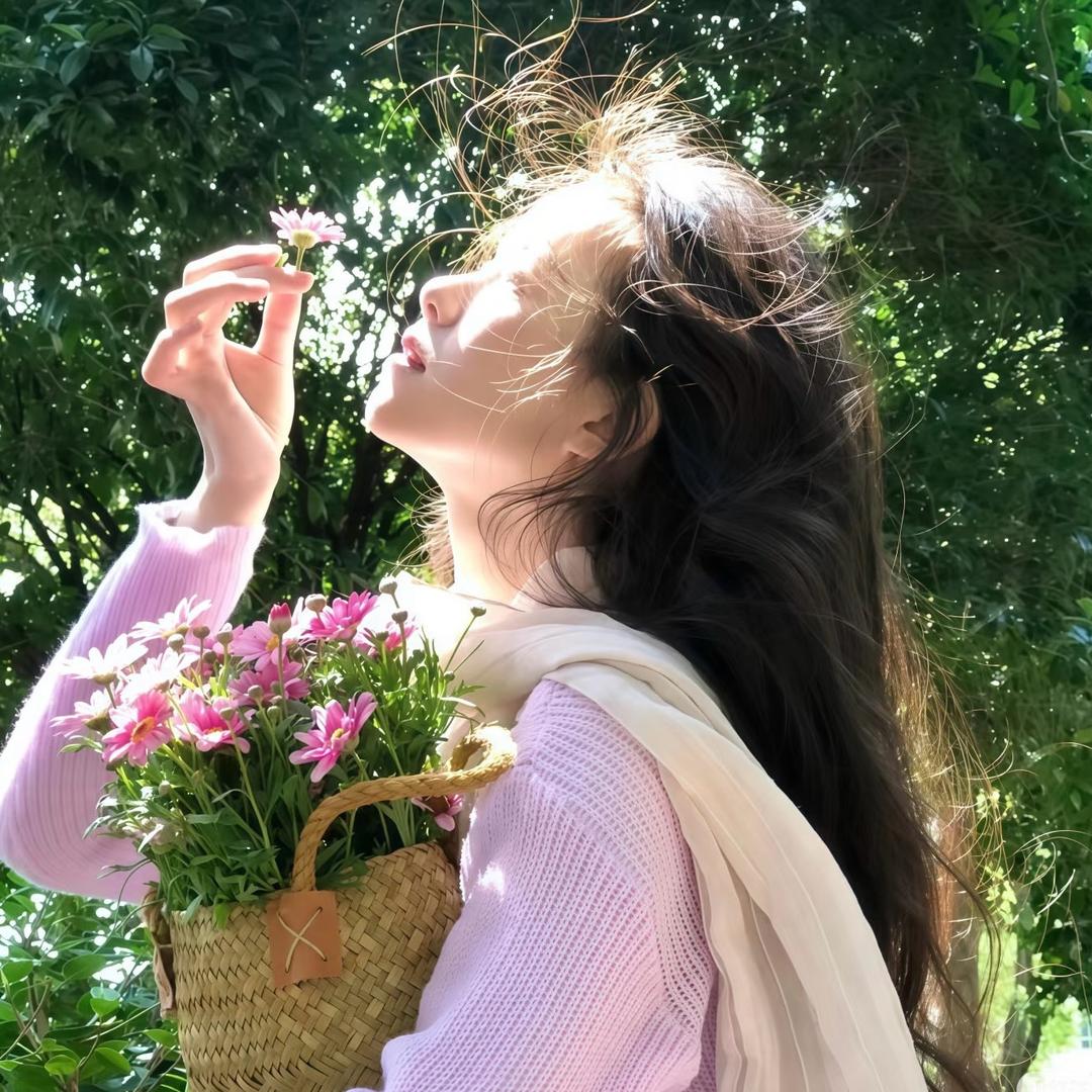 美美🎀