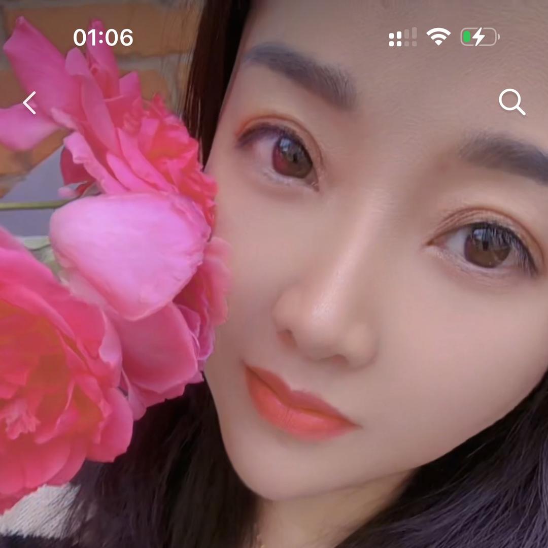 大脸妹