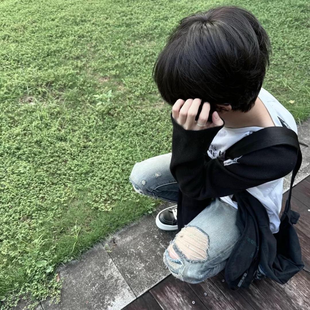 你不该灰蒙蒙的