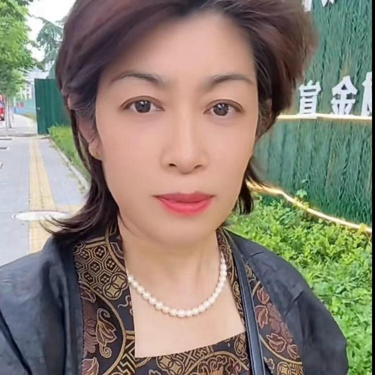 伊依阁宋锦香云纱的艺术