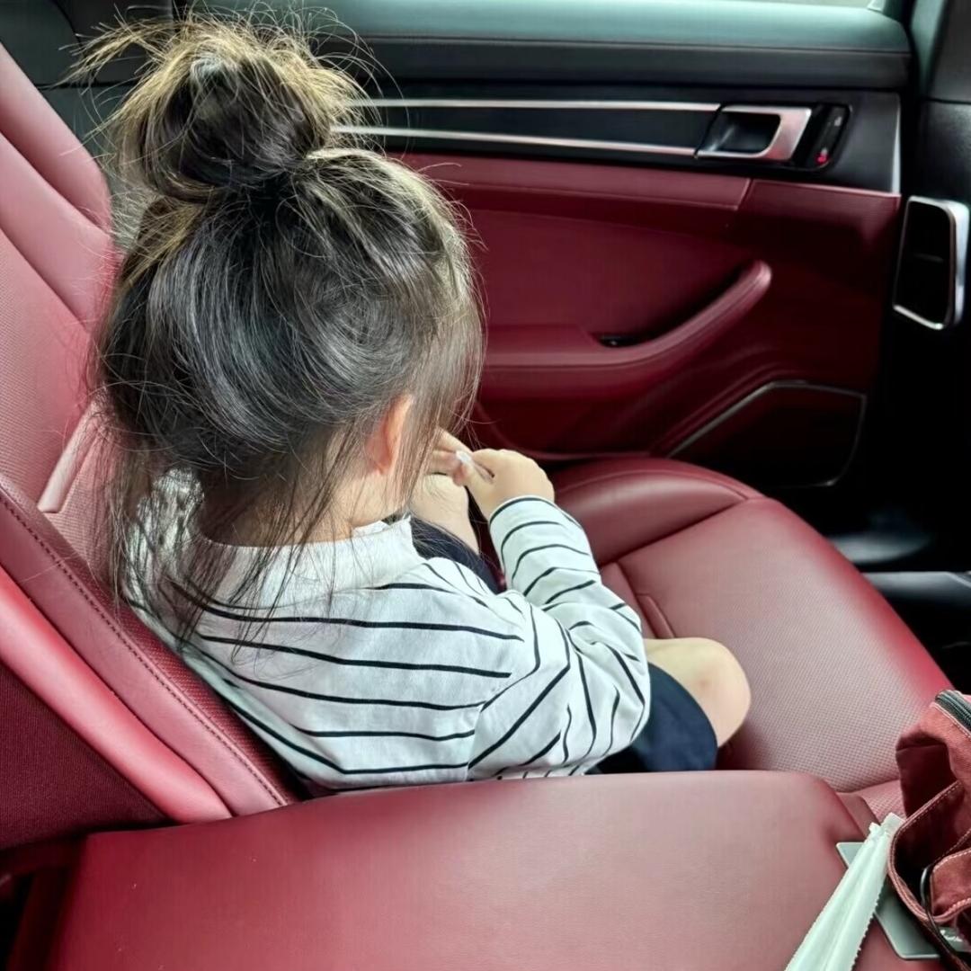 🎀.