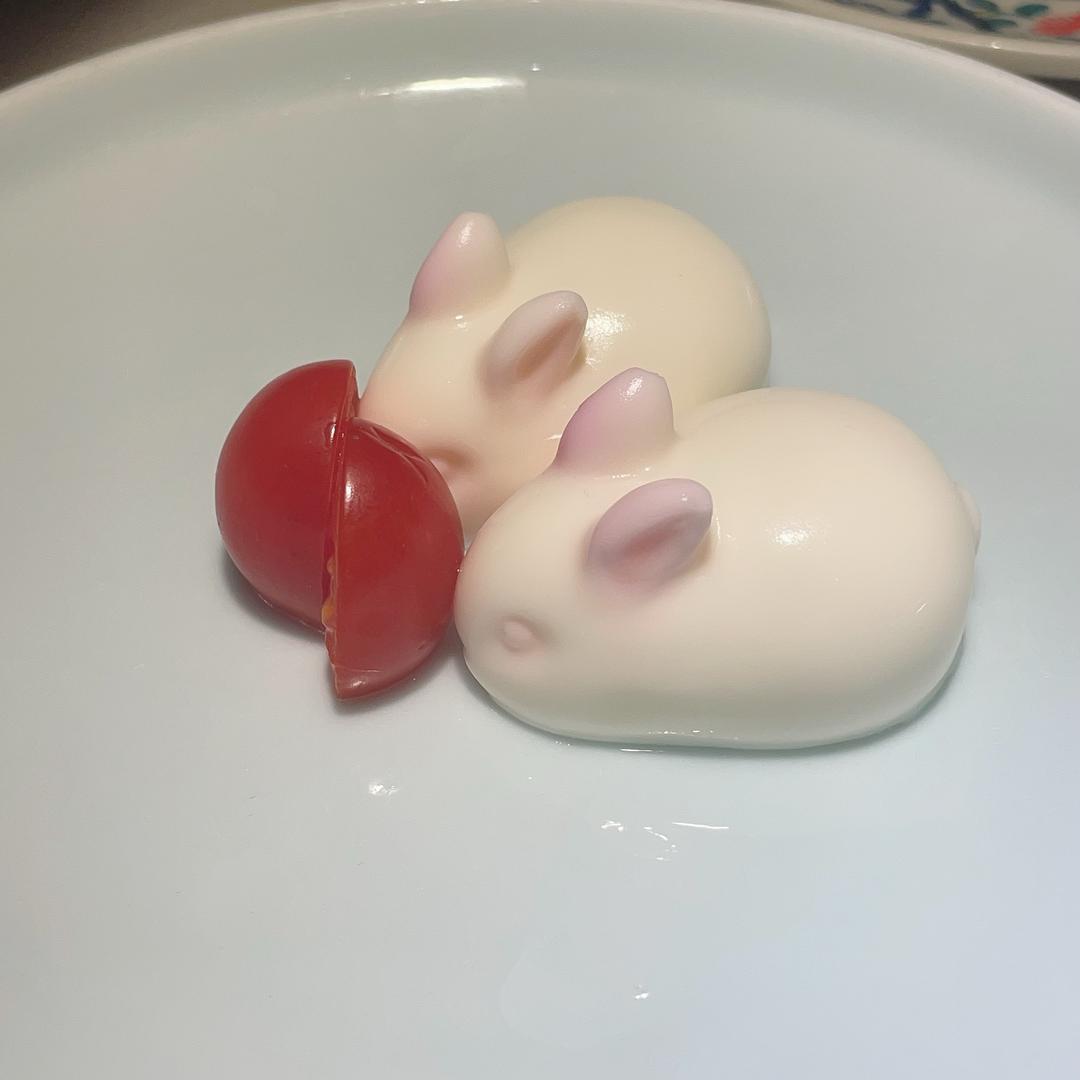 莫歌和他的朋友们