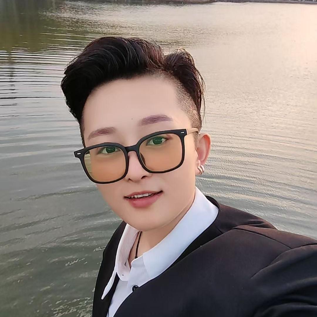 小四-安娜王妃美容院