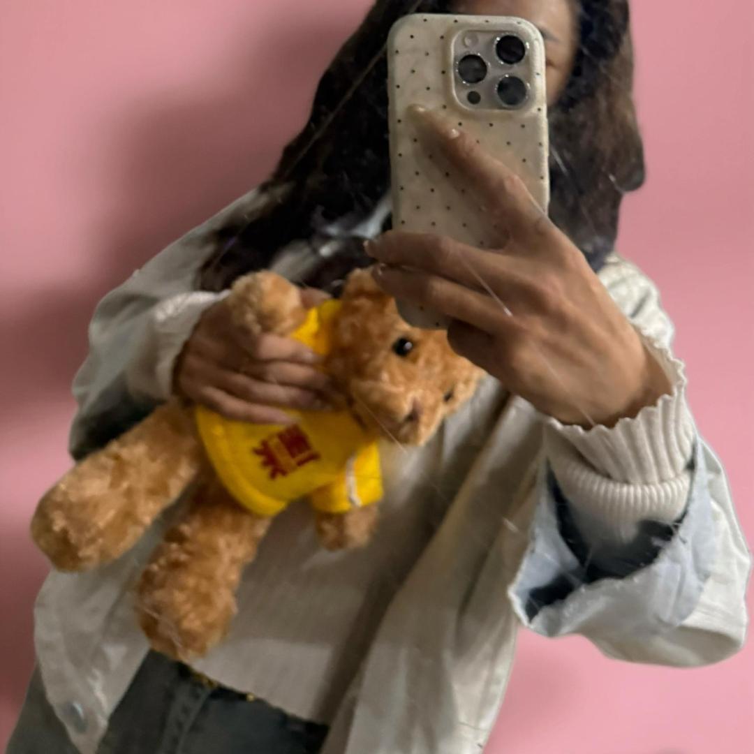 ⭐.  一颗星闪过