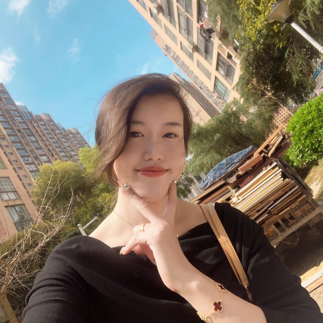 依❤️依