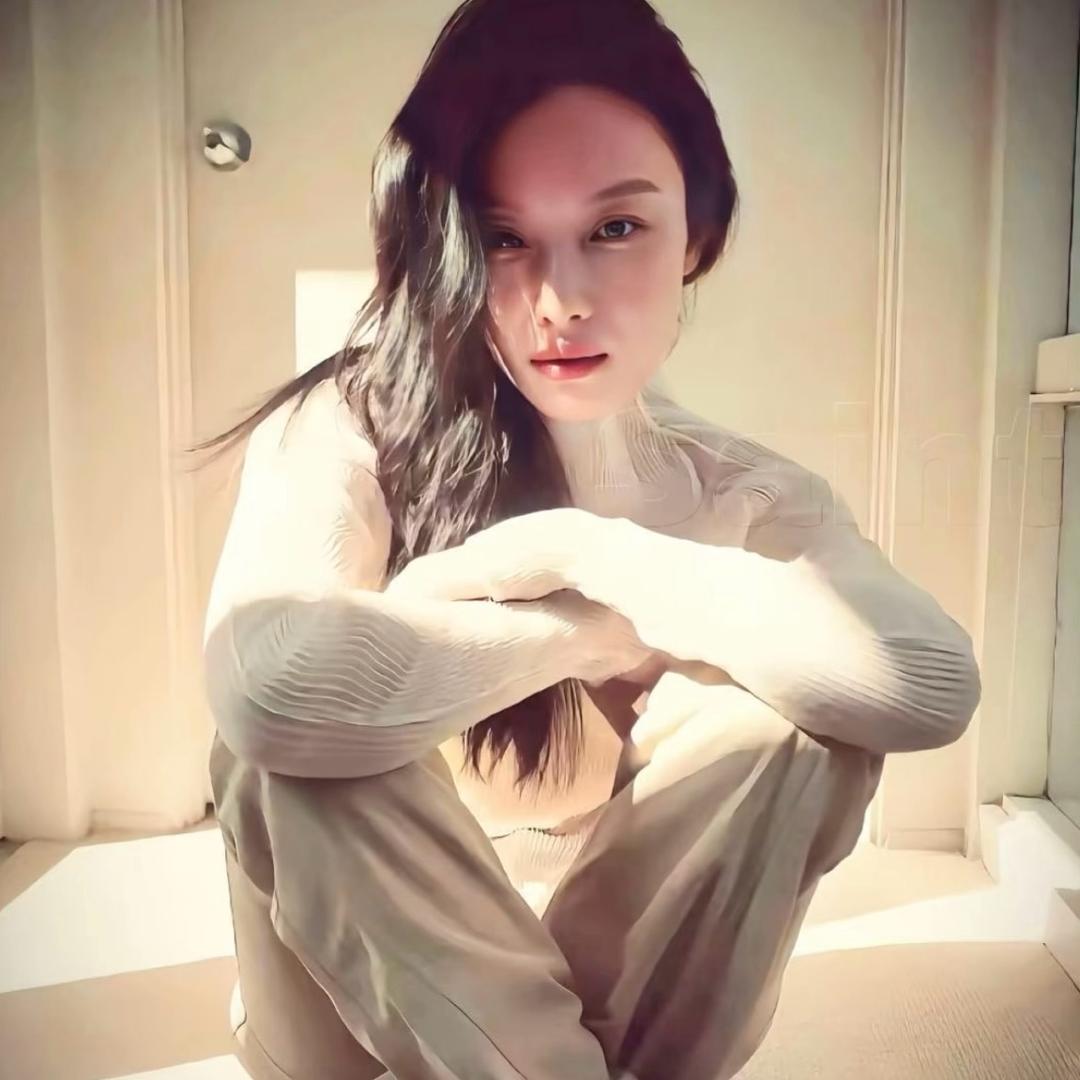 M Zhi美-