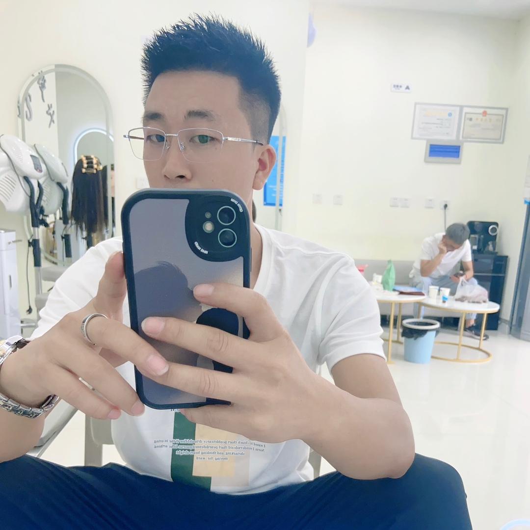 万杰（户外直播）