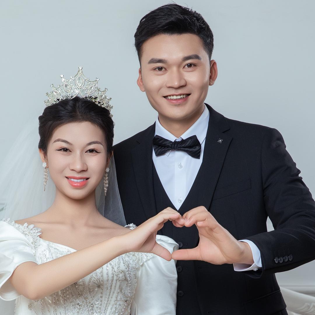 广西小蓝夫妻