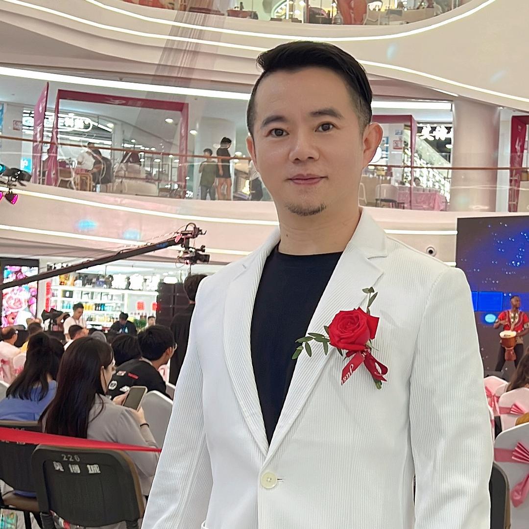 亚细亚许楚真
