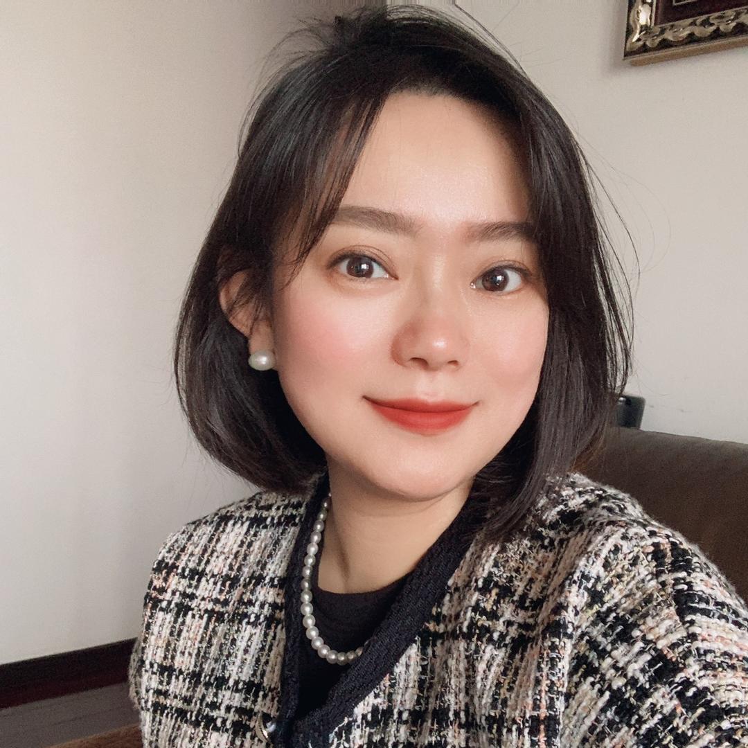 莹多多服饰店