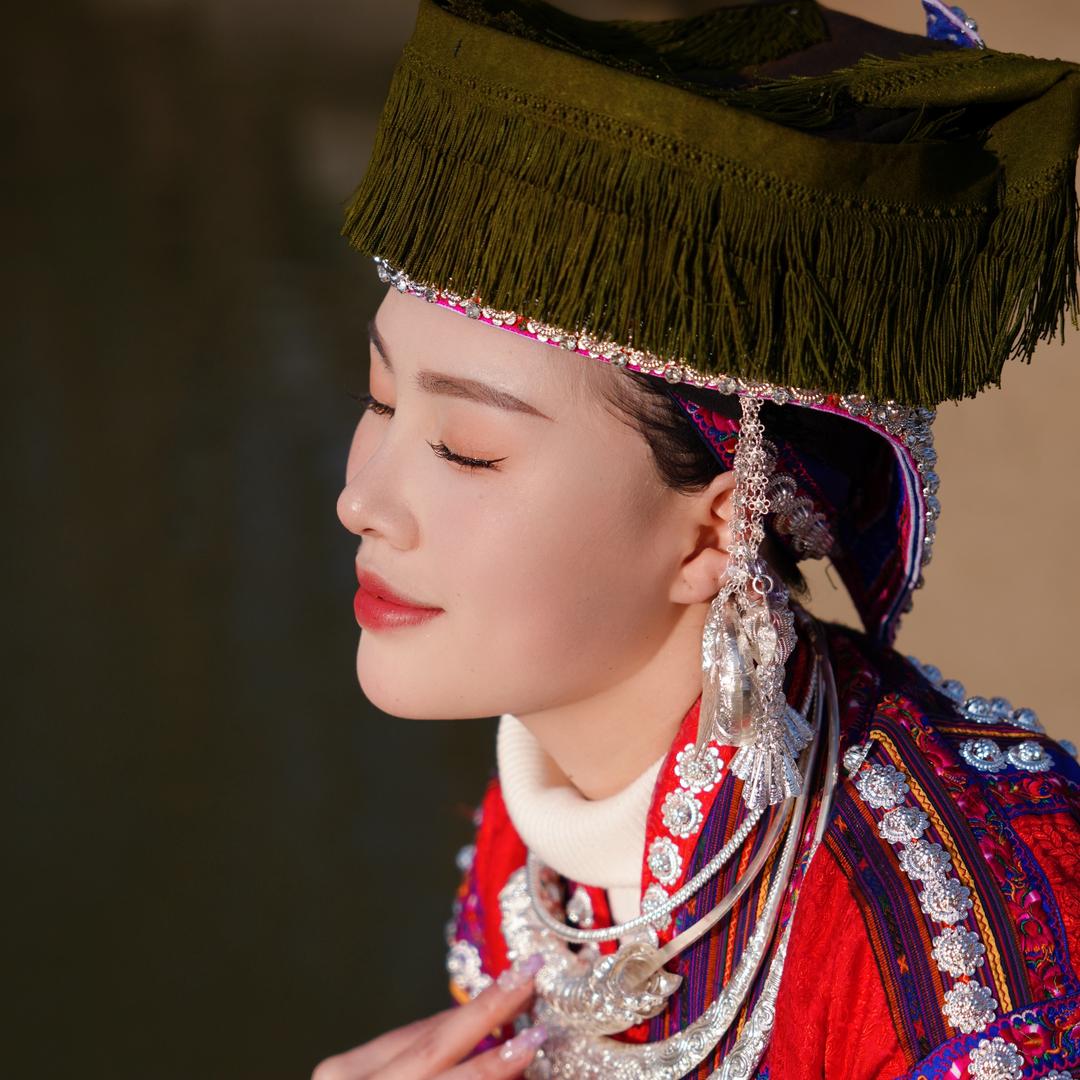 苗家九妹