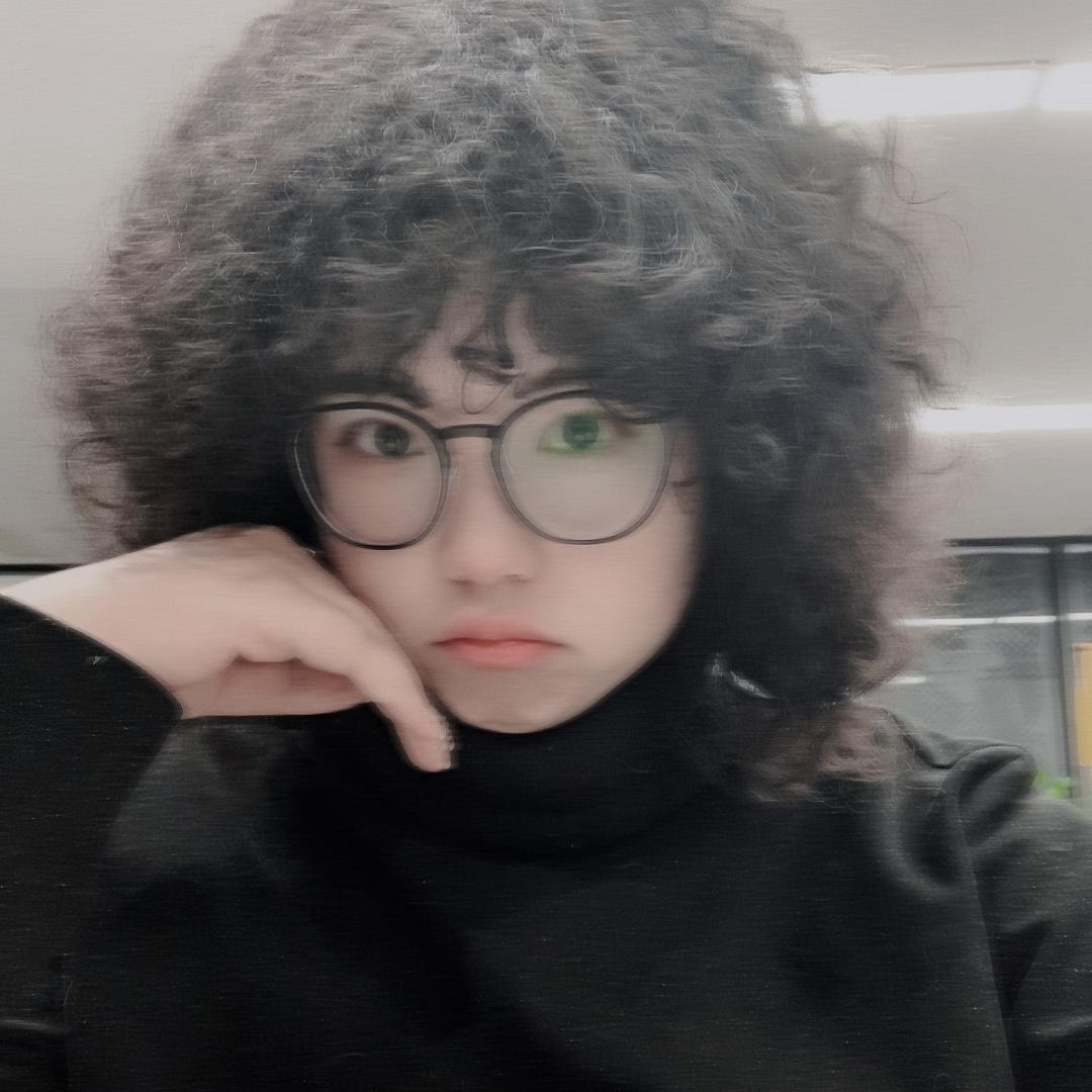 予人塔塔的水晶洞🔮