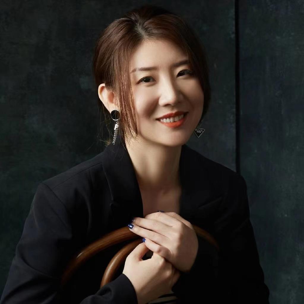 董事长李晔