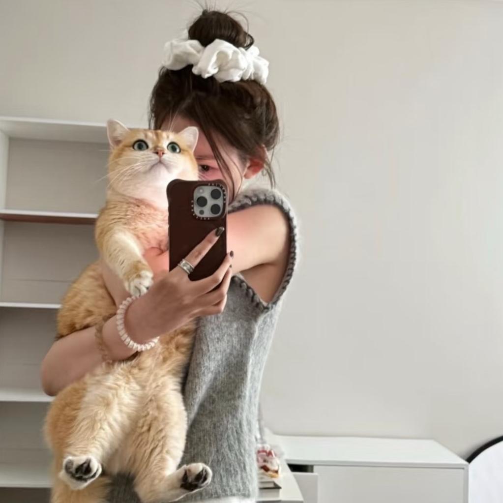 鱼鱼服饰4店（招人版）